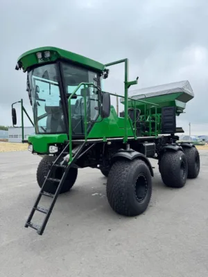 Опрыскиватель-разбрасыватель самоходный Барс ОС-2500М2